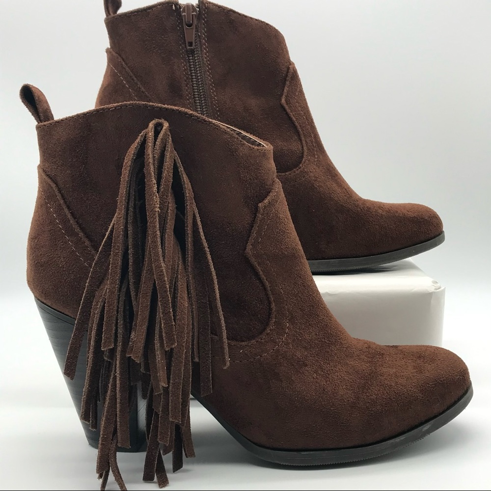 Madden Girl Pancho Fringed Ankle Boot Brown Size 7.5